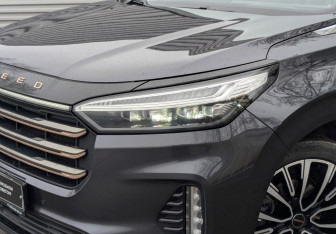 Подержанный автомобиль Exeed VX 2022 года (17 фото)