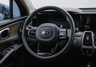 Подержанный автомобиль Kia Sorento 2020 года (16 фото)