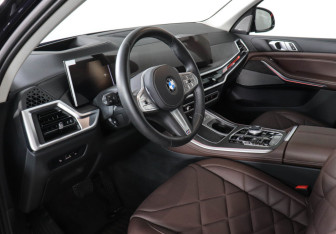 Новый BMW X5 2025 (12 фото)