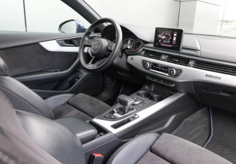 Подержанный автомобиль Audi A5 Liftback 2018 года (10 фото)