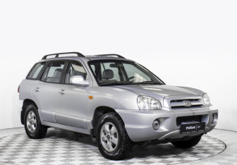 Подержанный автомобиль Hyundai Santa Fe 2010 года (2 фото)