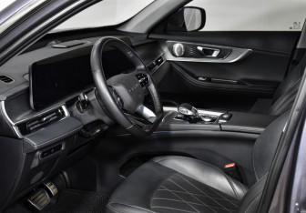 Подержанный автомобиль Chery Tiggo 8 Pro Max 2023 года (9 фото)