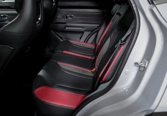 Подержанный автомобиль Jetour Dashing 2024 года (10 фото)