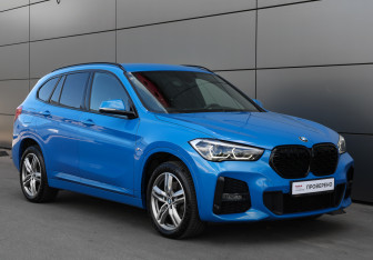 Подержанный автомобиль BMW X1 2019 года (3 фото)