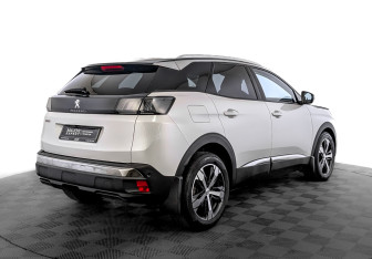 Подержанный автомобиль Peugeot 3008 2021 года (5 фото)