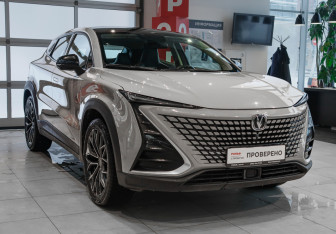 Подержанный автомобиль Changan UNI-T 2023 года (3 фото)