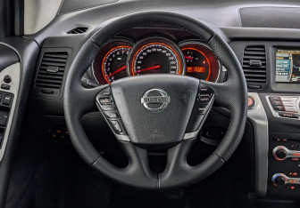 Подержанный автомобиль Nissan Murano Suv 2011 года (21 фото)