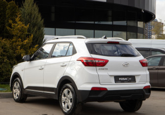 Подержанный автомобиль Hyundai Creta 2021 года (5 фото)