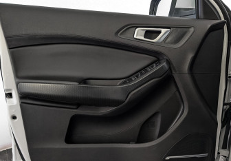 Подержанный автомобиль Chery Tiggo 4 2022 года (20 фото)