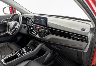 Подержанный автомобиль Москвич 3е 2023 года (11 фото)