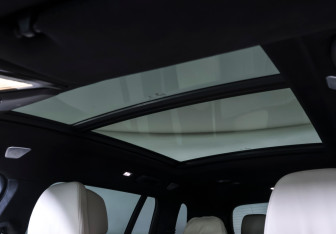 Подержанный автомобиль BMW X7 2019 года (17 фото)