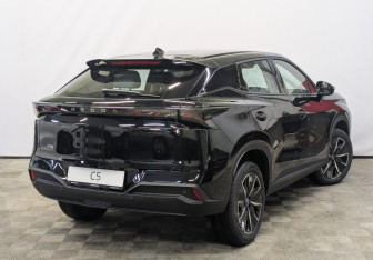 Новый Omoda C5 2026 (2 фото)