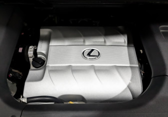 Подержанный автомобиль Lexus RX 2013 года (9 фото)