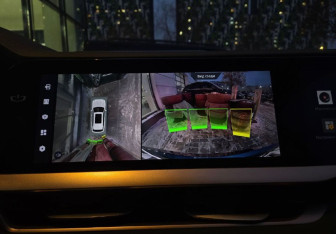 Подержанный автомобиль Geely Monjaro 2023 года (13 фото)