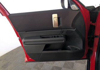 Подержанный автомобиль MINI Countryman 2024 года (27 фото)