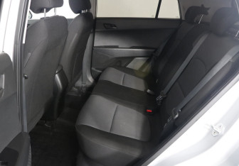 Подержанный автомобиль Hyundai Creta 2018 года (7 фото)