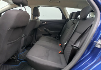 Подержанный автомобиль Ford Focus Wagon 2017 года (11 фото)