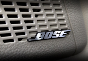 Подержанный автомобиль Kia Carnival 2022 года (27 фото)