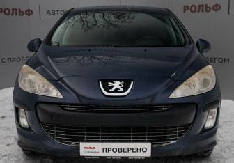 Подержанный автомобиль Peugeot 308 Hatchback 2009 года (2 фото)