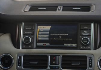 Подержанный автомобиль Land Rover Range Rover 2009 года (13 фото)