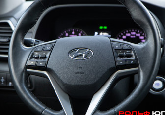 Подержанный автомобиль Hyundai Tucson 2019 года (10 фото)