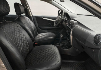 Подержанный автомобиль Nissan Almera Sedan 2016 года (9 фото)