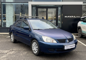 Подержанный автомобиль Mitsubishi Lancer Sedan 2007 года (3 фото)