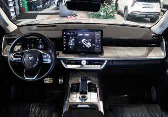 Подержанный автомобиль Tank 500 2023 года (12 фото)