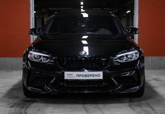 Подержанный автомобиль BMW M2 2019 года (2 фото)