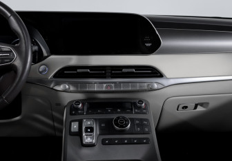 Подержанный автомобиль Hyundai Palisade 2022 года (13 фото)