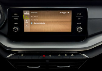 Подержанный автомобиль Skoda Octavia Liftback 2021 года (15 фото)