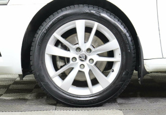 Подержанный автомобиль Skoda Octavia Liftback 2019 года (9 фото)