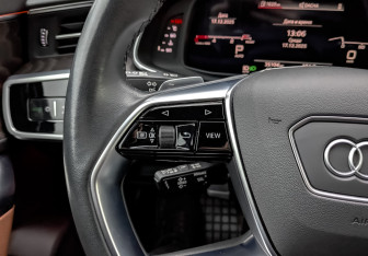 Подержанный автомобиль Audi A6 Sedan 2022 года (29 фото)