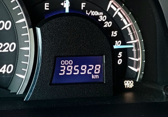 Подержанный автомобиль Toyota Camry Sedan 2012 года (27 фото)