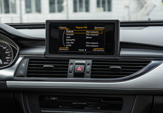 Подержанный автомобиль Audi A6 Sedan 2018 года (13 фото)