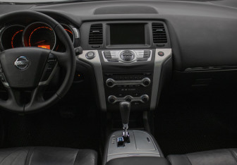 Подержанный автомобиль Nissan Murano Suv 2012 года (14 фото)