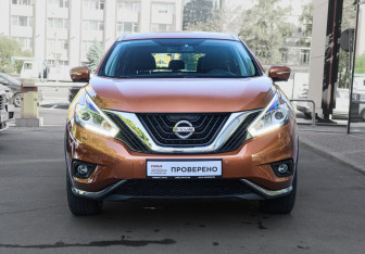 Подержанный автомобиль Nissan Murano Suv 2017 года (2 фото)
