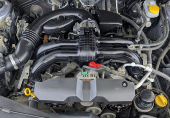 Подержанный автомобиль Subaru XV 2014 года (9 фото)