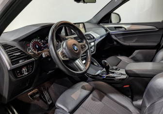 Подержанный автомобиль BMW X4 2020 года (15 фото)