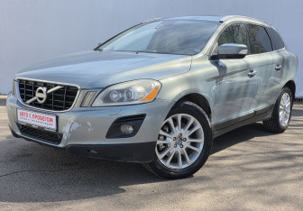 Подержанный автомобиль Volvo XC60 2009 года (1 фото)