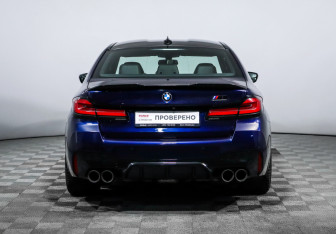 Подержанный автомобиль BMW M5 Sedan 2020 года (6 фото)