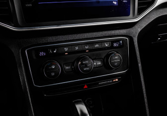 Подержанный автомобиль Volkswagen Teramont 2018 года (16 фото)