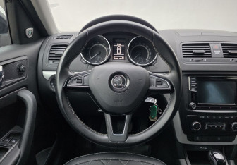 Подержанный автомобиль Skoda Yeti 2016 года (12 фото)