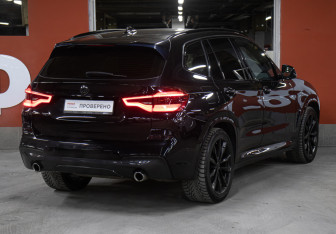 Подержанный автомобиль BMW X3 2019 года (5 фото)