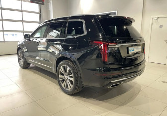 Подержанный автомобиль Cadillac XT6 2020 года (6 фото)
