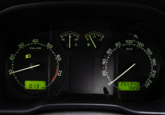 Подержанный автомобиль Skoda Octavia Liftback 2010 года (13 фото)