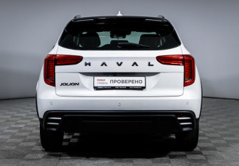 Подержанный автомобиль Haval Jolion 2024 года (6 фото)