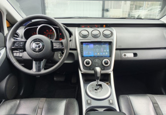 Подержанный автомобиль Mazda CX-7 2008 года (13 фото)