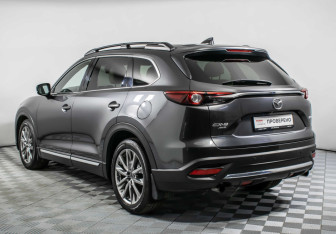 Подержанный автомобиль Mazda CX-9 2018 года (7 фото)