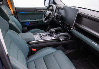 Подержанный автомобиль Jetour T2 2024 года (9 фото)